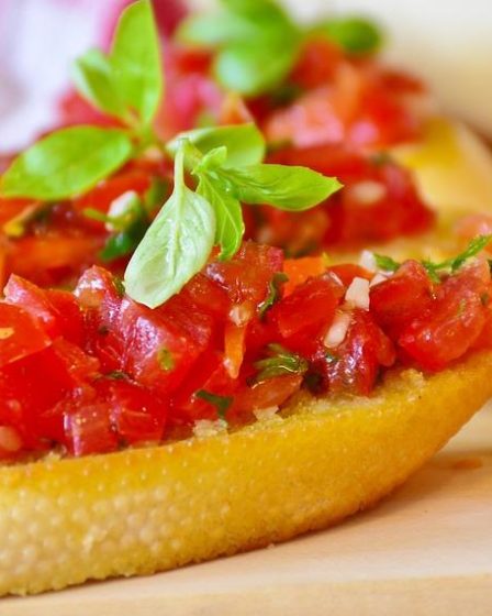 Bruschette al pomodoro