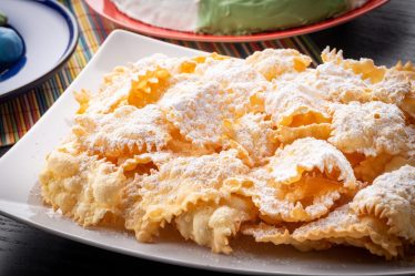 Chiacchiere al forno