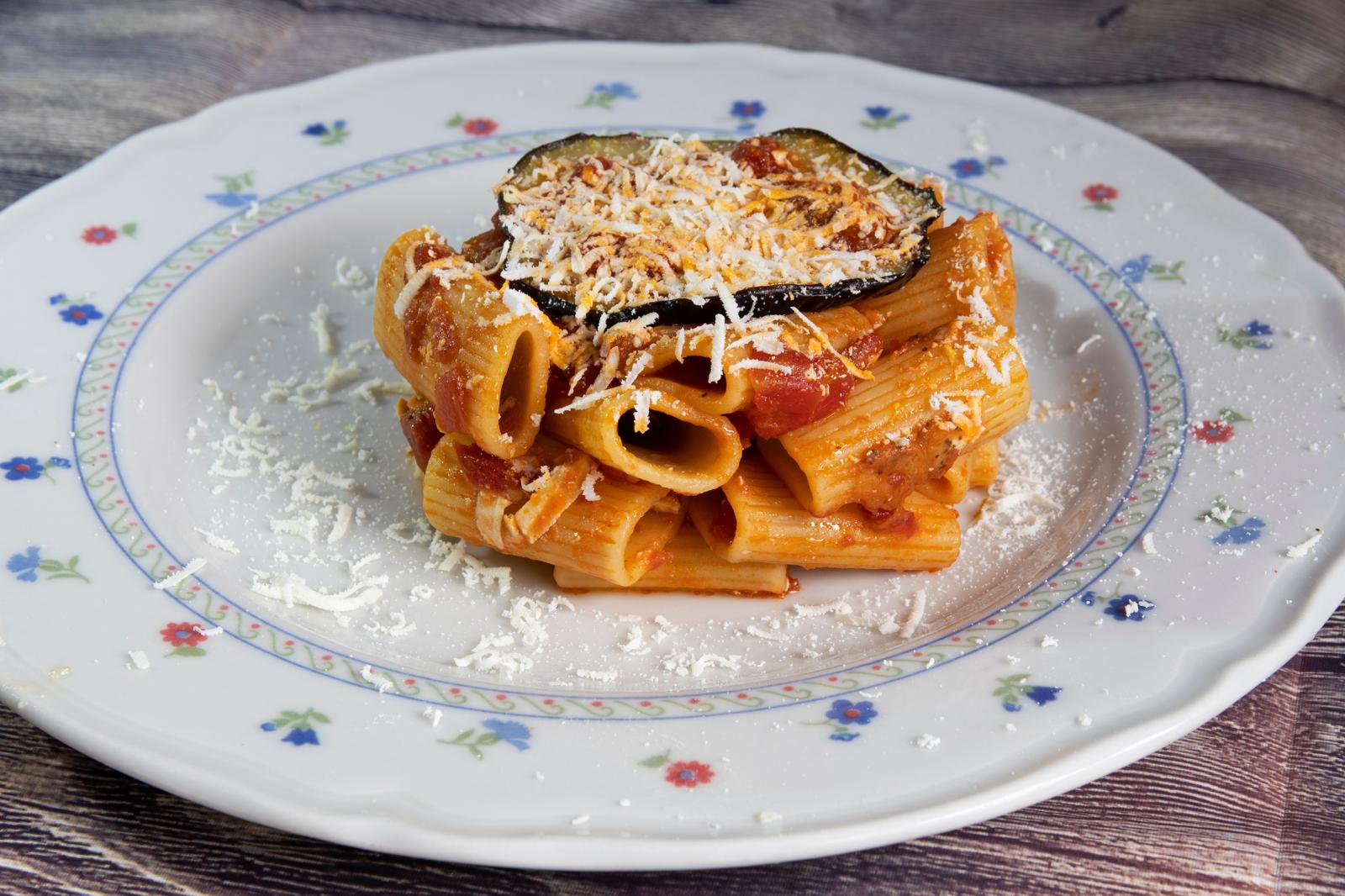 Pasta al forno con melanzane