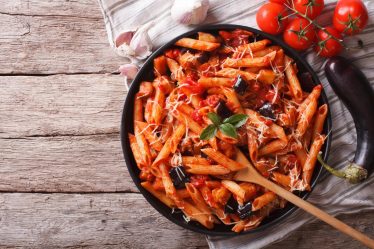 Pasta con le melanzane