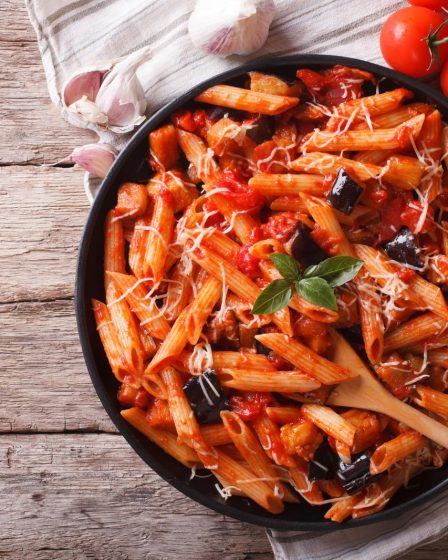 Pasta con le melanzane