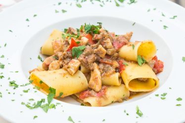 Pasta con pesce spada