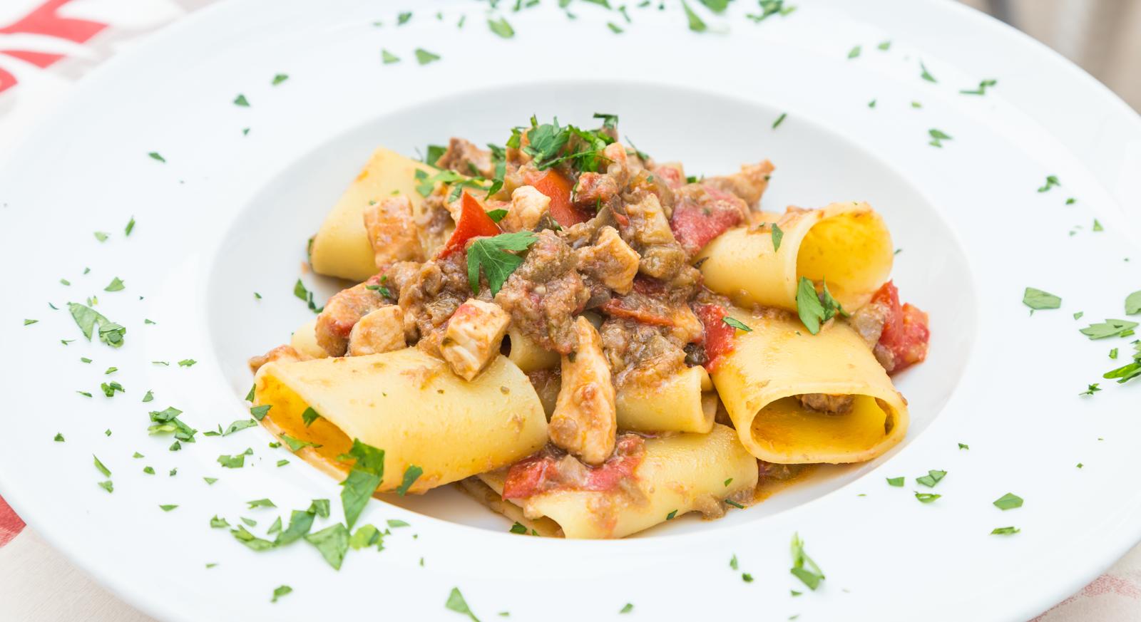 Pasta con pesce spada