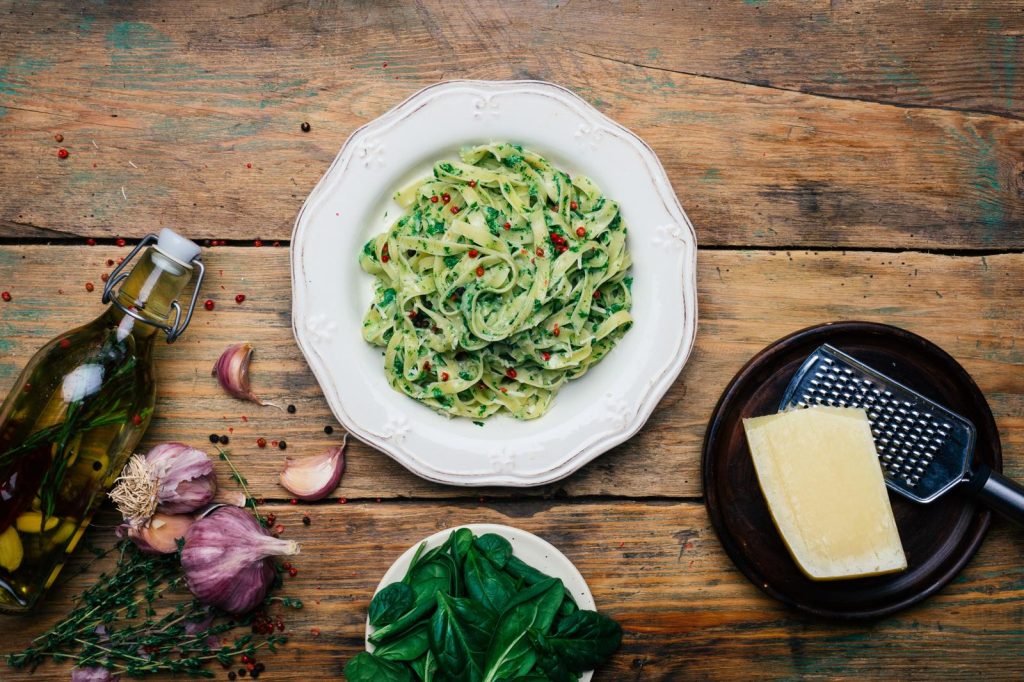 Pasta con spinaci