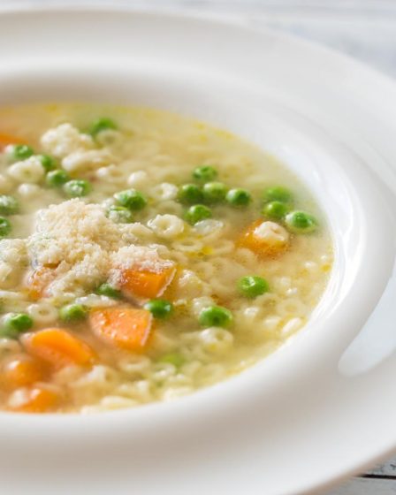 Pastina in brodo