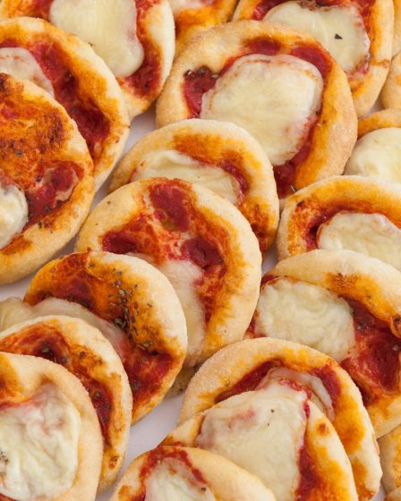 Pizzette di pasta sfoglia