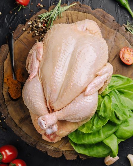 Pollo in umido
