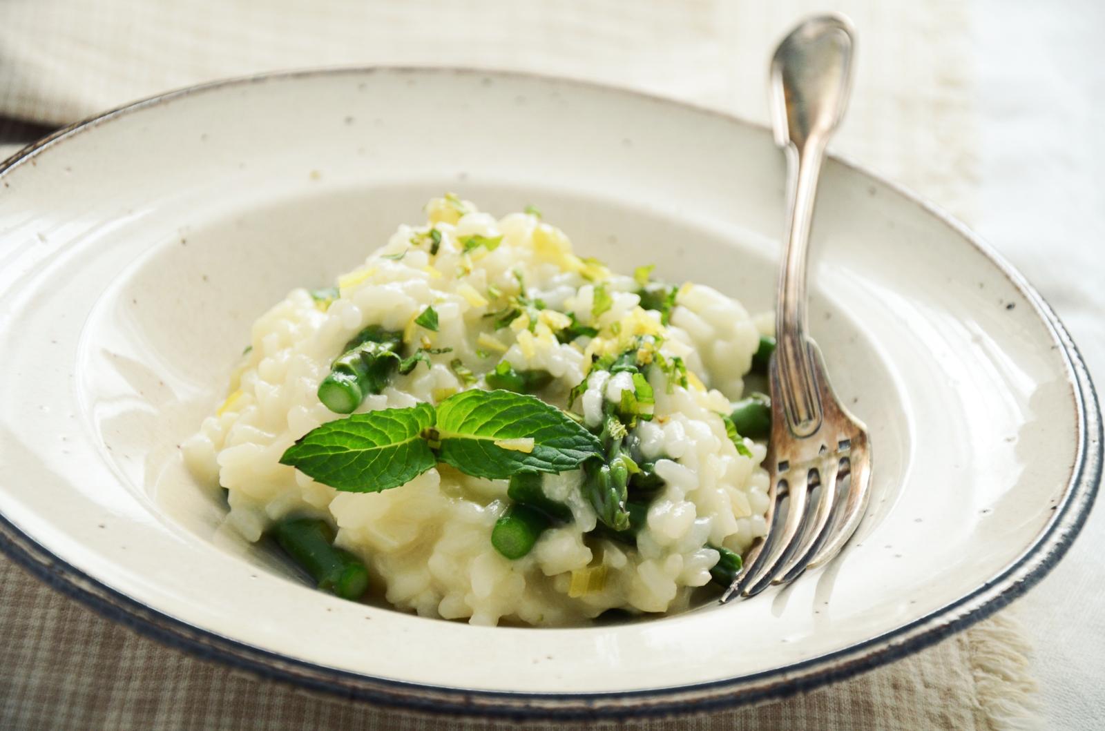 Risotto con asparagi selvatici