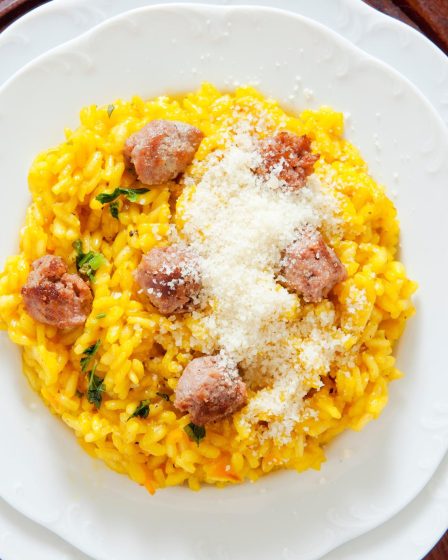 Risotto zafferano e salsiccia