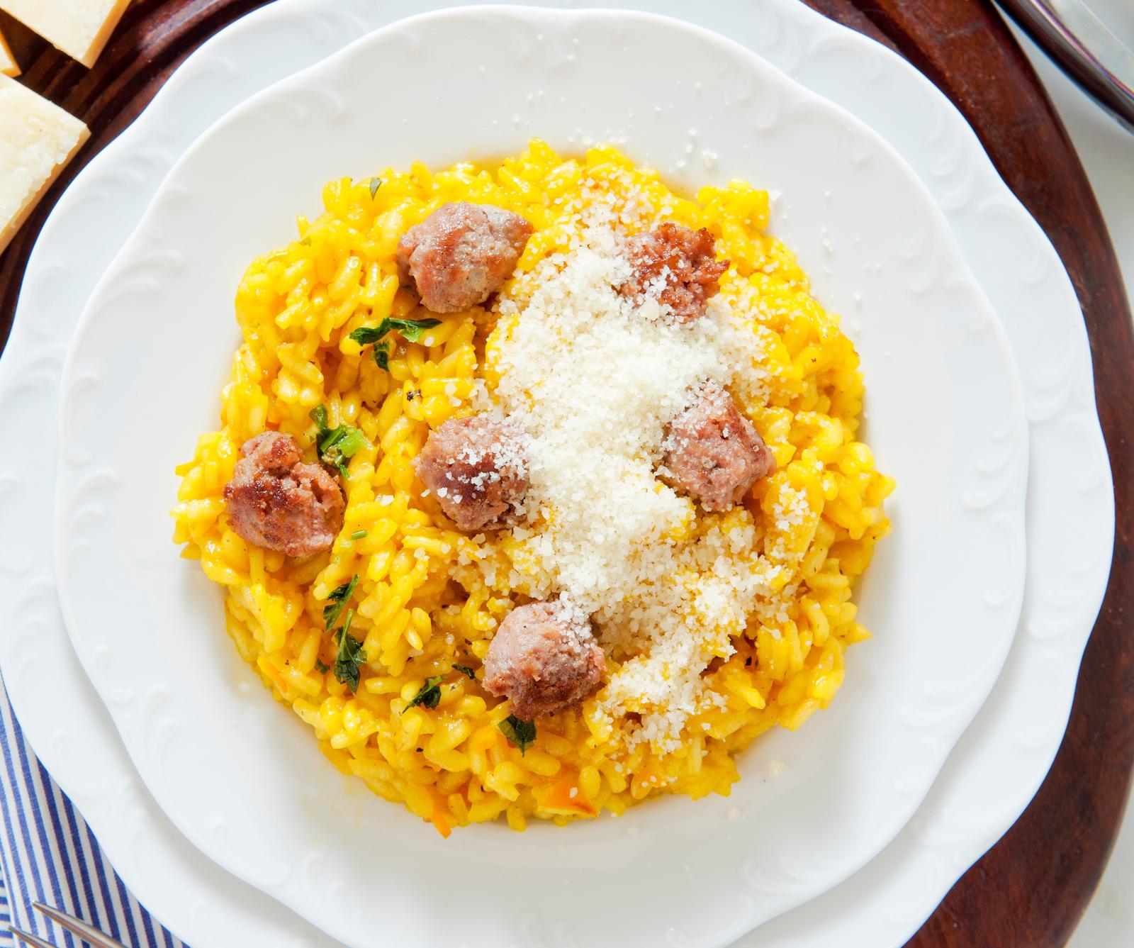Risotto zafferano e salsiccia