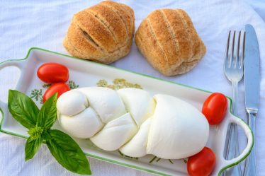 Rotolo di mozzarella