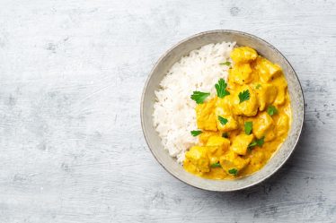 Straccetti di pollo al curry