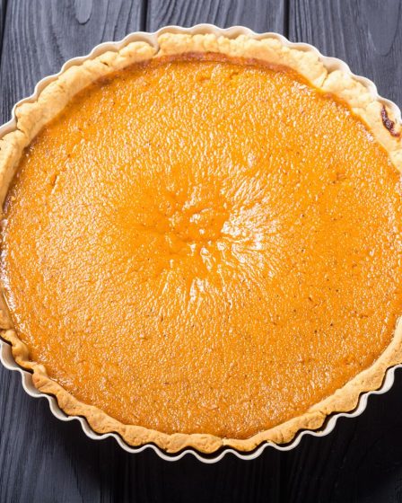 Torta all'arancia rovesciata