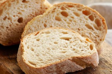 Torta di pane raffermo